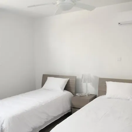 Resitour - Apollo 37 Villa Klorakas